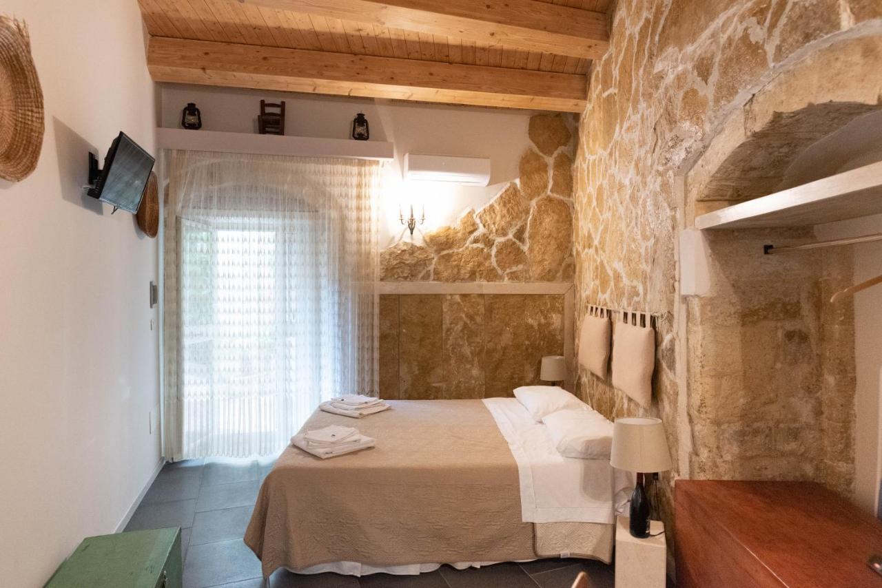Bed and Breakfast Cuturissi Hospitality & Wellnees Рагуза Экстерьер фото